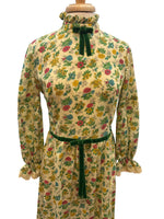 Load image into Gallery viewer, Vintage Handmade Green 70s Cotton Floral Lace and Velvet Trimmed Maxi Dress, M
