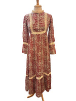 Load image into Gallery viewer, Olivia Annabelle Florence Dress in Wine Ulvaag Dragon Print, M
