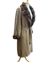 Load image into Gallery viewer, Création Sprung Frères Vintage Silk Evening Coat with Removable Mink Lining, M
