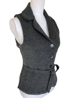 Load image into Gallery viewer, Anna Holtblad Fitted Wool Charcoal Vest with Belt, S
