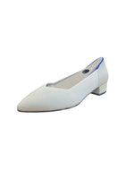 Load image into Gallery viewer, Rothy&#39;s Ecru The High Point Heel, 8
