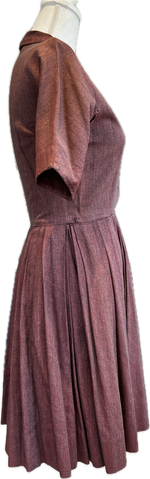 Load image into Gallery viewer, Vintage 1940s Burgandy Short Sleeve Dress, XS/S
