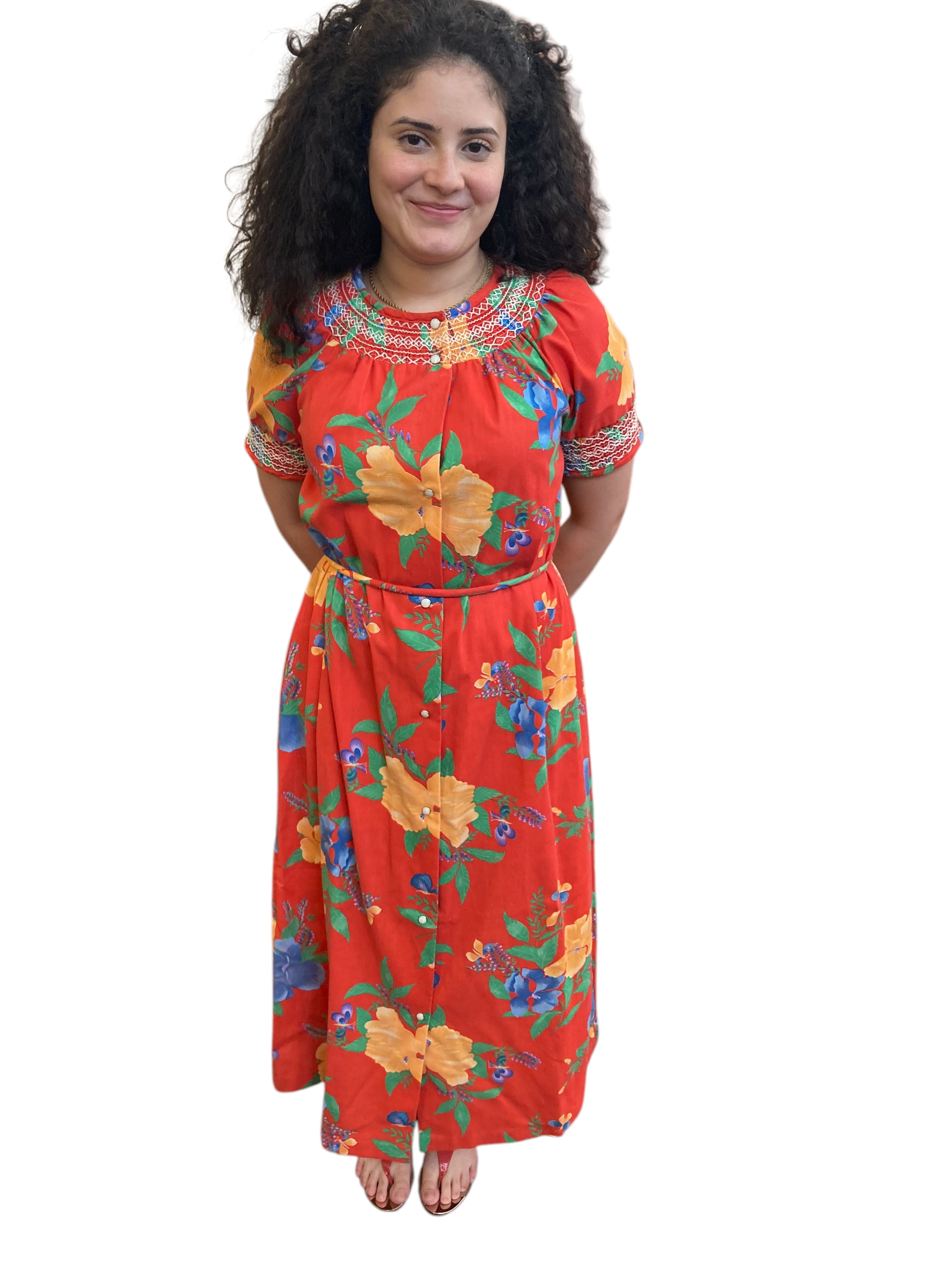 Vintage Sears Short Sleeve Orange Floral Snap Dress, S Second Serve Resale Vintage Sears Short Sleeve Orange Floral Snap Dress, S Second Serve Resale