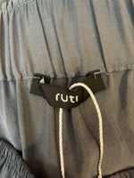 Load image into Gallery viewer, Ruti Grey Go-To Skirt, XS/S
